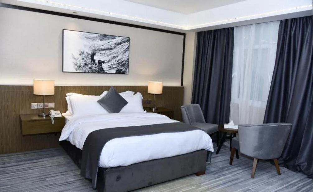 Airport Hotel